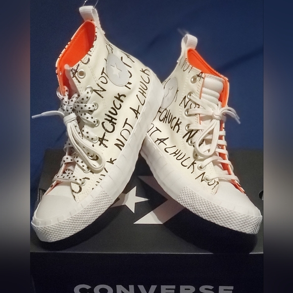 *SOLD on M!* Converse Chuck 70 Hi New In Original Box! Mens 9.5/Womens 11 - Picture 1 of 10